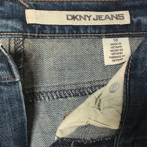 DKNY Jeans - Picture 6 of 10